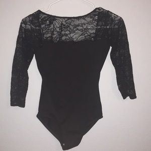 BLACK LACE LEO